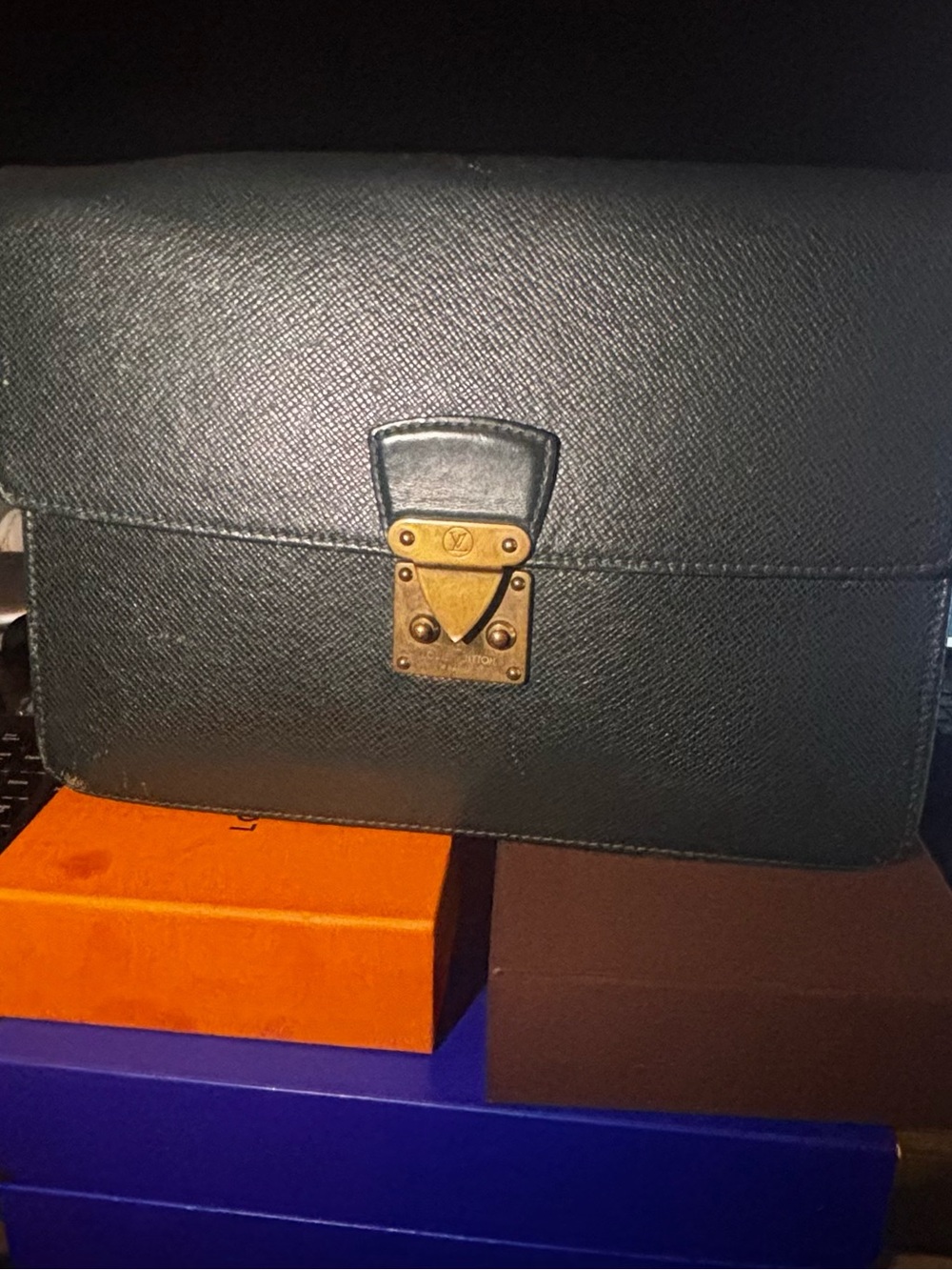 LOUIS VUITTON Pochette Kourad Episea Taiga Clutch Bag - Picture 4 of 11